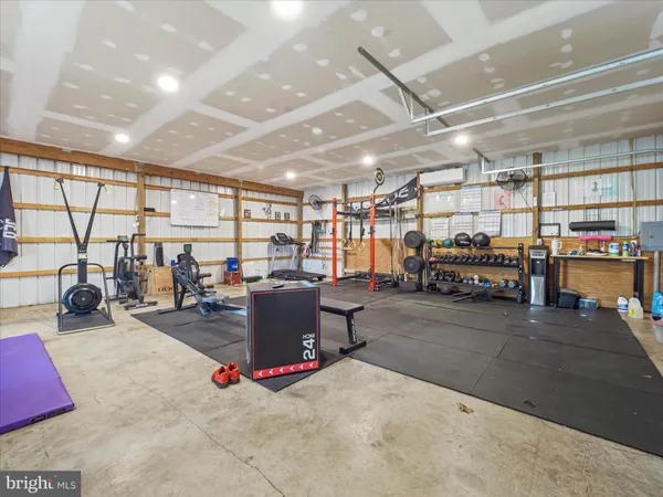 $999,999 | 126 Heritage Knoll Ln Summit Point, Summit Point, WV 25446