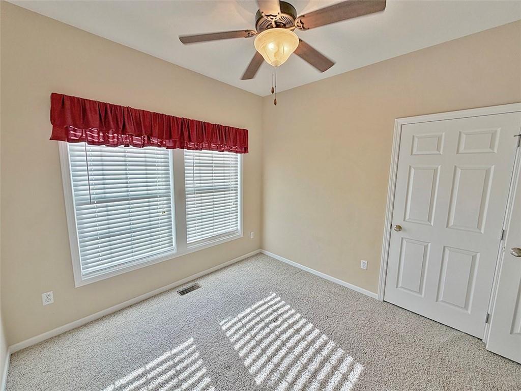 1112 Southwest Hoke Drive Lee's Summit, MO 64081 - Photo 15 of 94