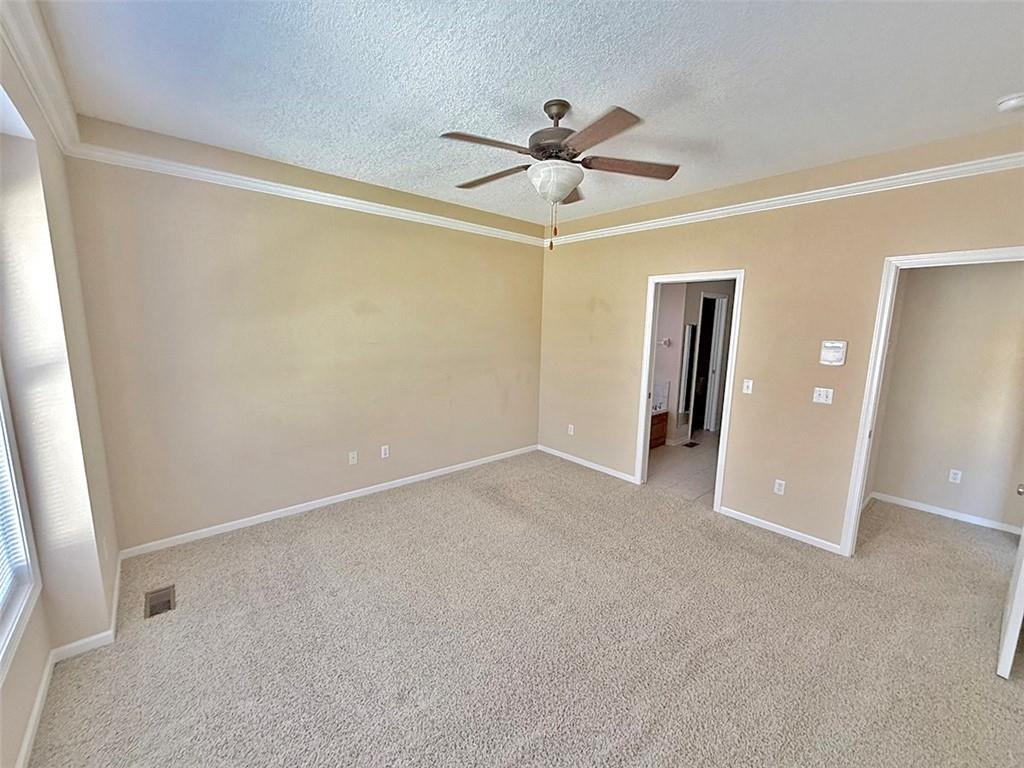 1112 Southwest Hoke Drive Lee's Summit, MO 64081 - Photo 18 of 94