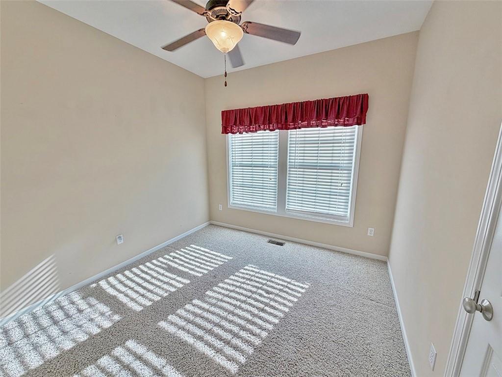 1112 Southwest Hoke Drive Lee's Summit, MO 64081 - Photo 29 of 94