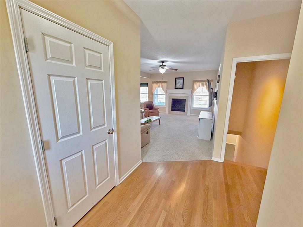 1112 Southwest Hoke Drive Lee's Summit, MO 64081 - Photo 3 of 94