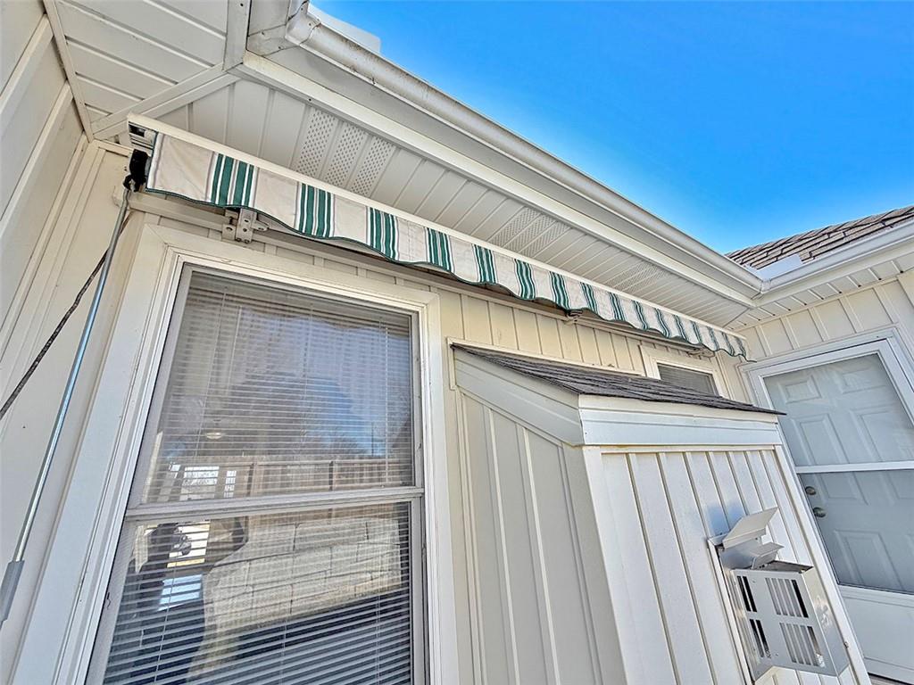 1112 Southwest Hoke Drive Lee's Summit, MO 64081 - Photo 32 of 94