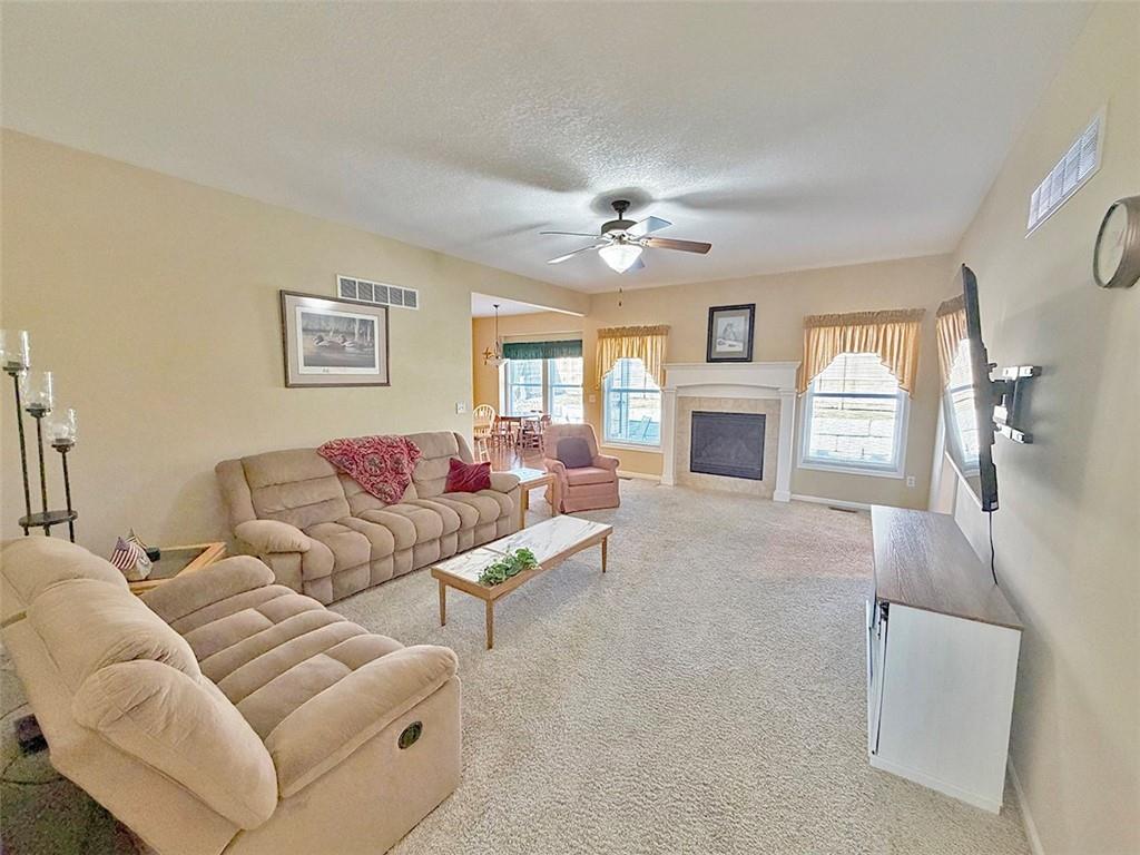 1112 Southwest Hoke Drive Lee's Summit, MO 64081 - Photo 46 of 94