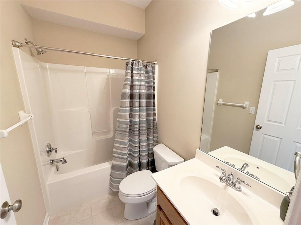 1112 Southwest Hoke Drive Lee's Summit, MO 64081 - Photo 64 of 94