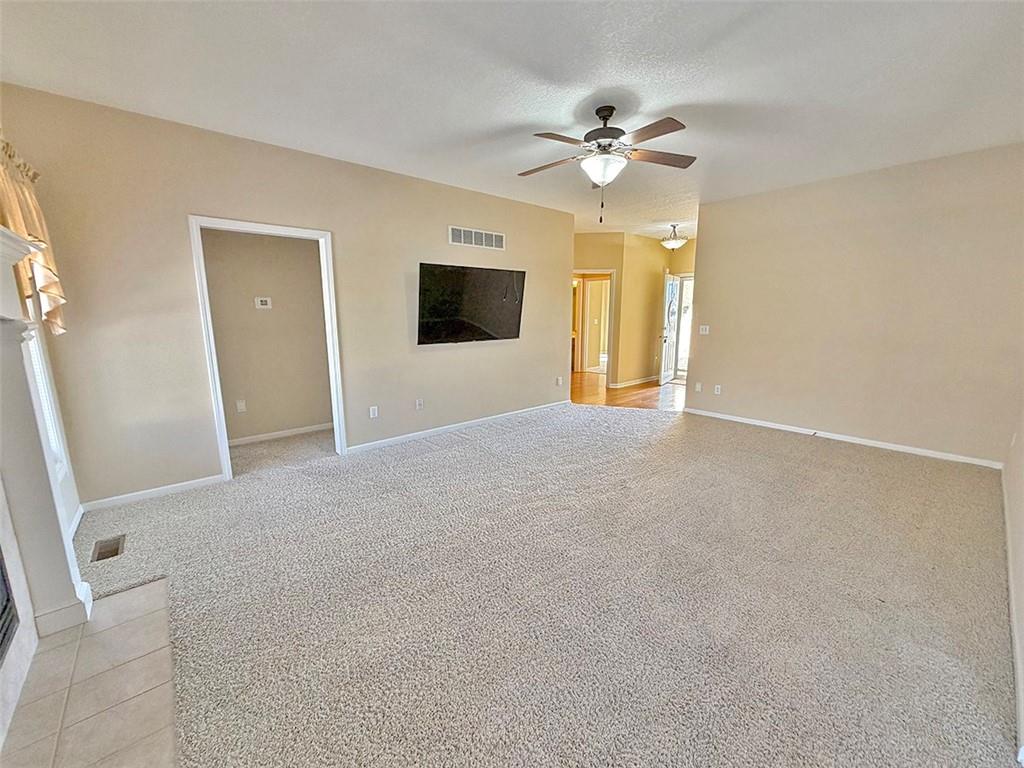 1112 Southwest Hoke Drive Lee's Summit, MO 64081 - Photo 7 of 94