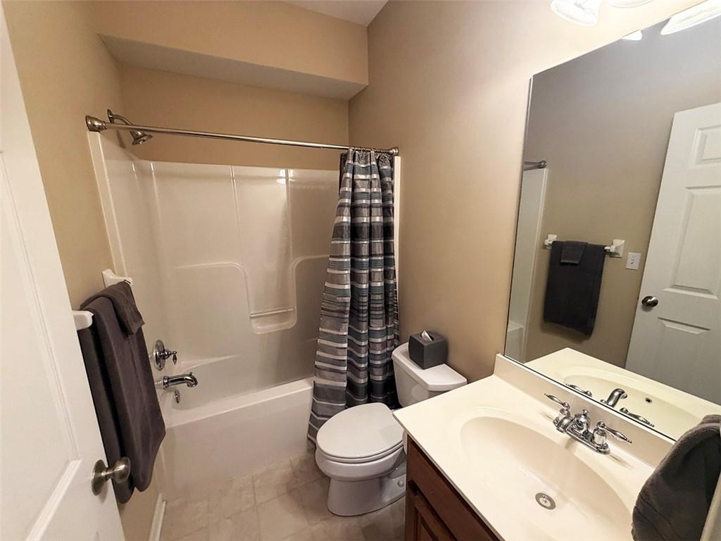 1112 Southwest Hoke Drive Lee's Summit, MO 64081 - Photo 80 of 94