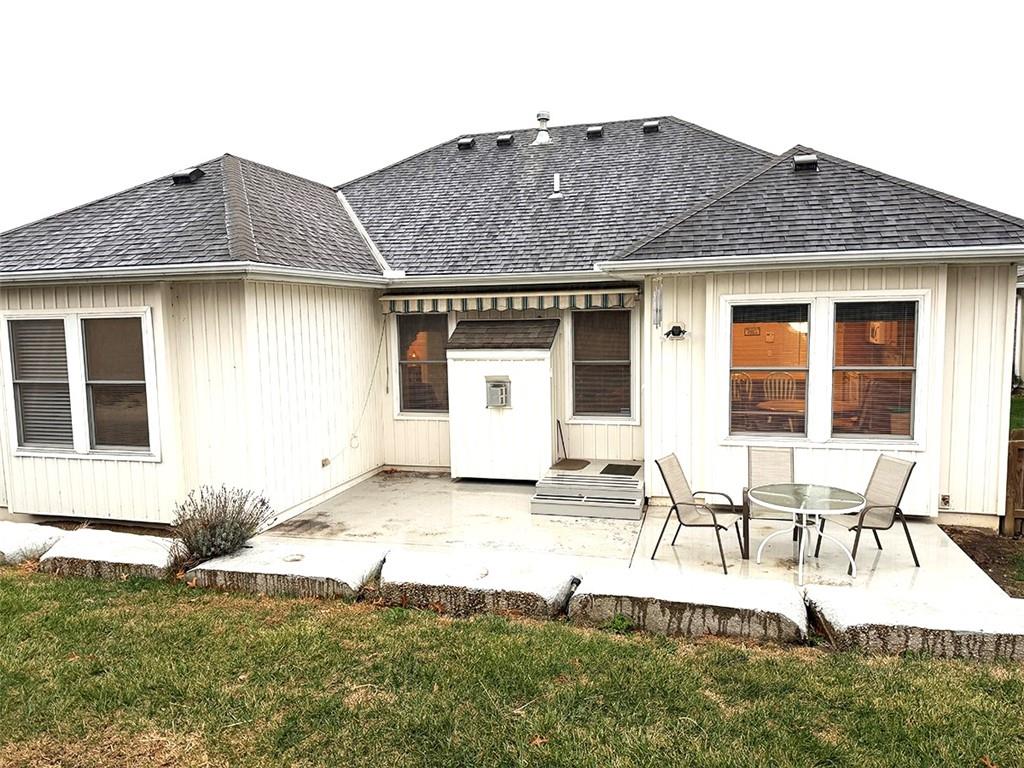 1112 Southwest Hoke Drive Lee's Summit, MO 64081 - Photo 85 of 94