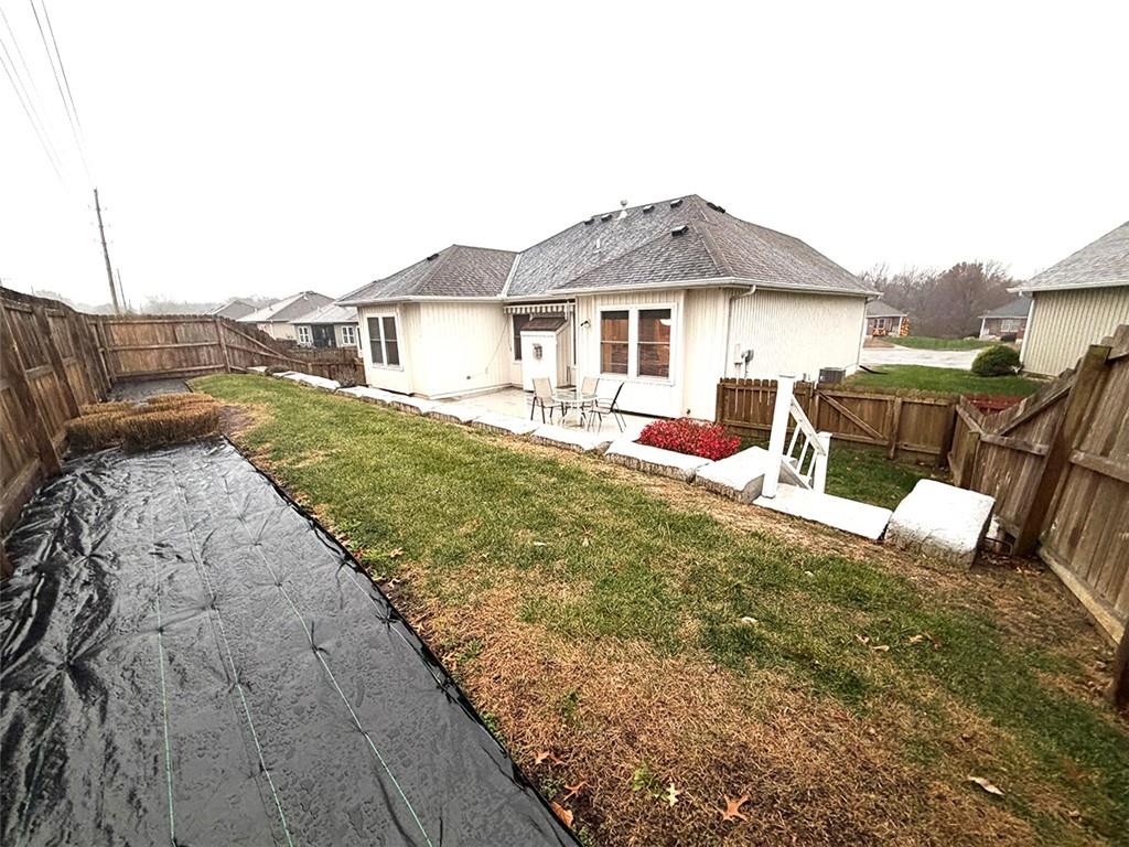 1112 Southwest Hoke Drive Lee's Summit, MO 64081 - Photo 87 of 94