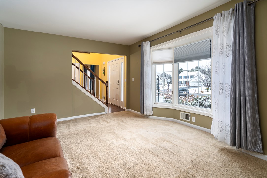 12 Grouse Point Penfield, NY 14580 - Photo 6 of 49