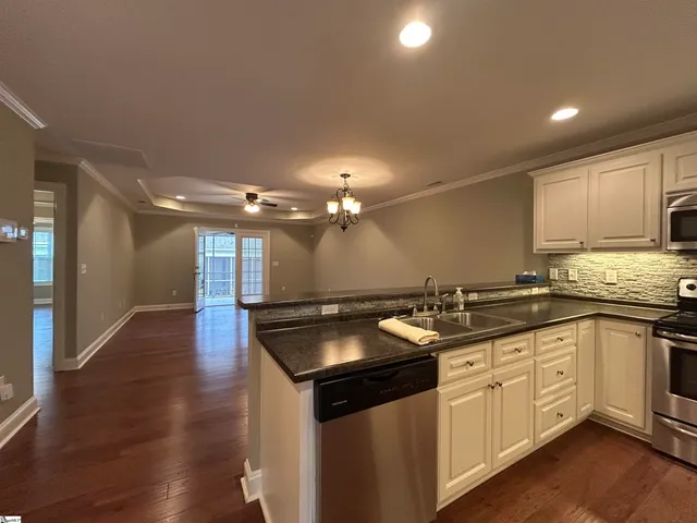 $285,000 | 120 Shalom Drive, Simpsonville, SC 29681