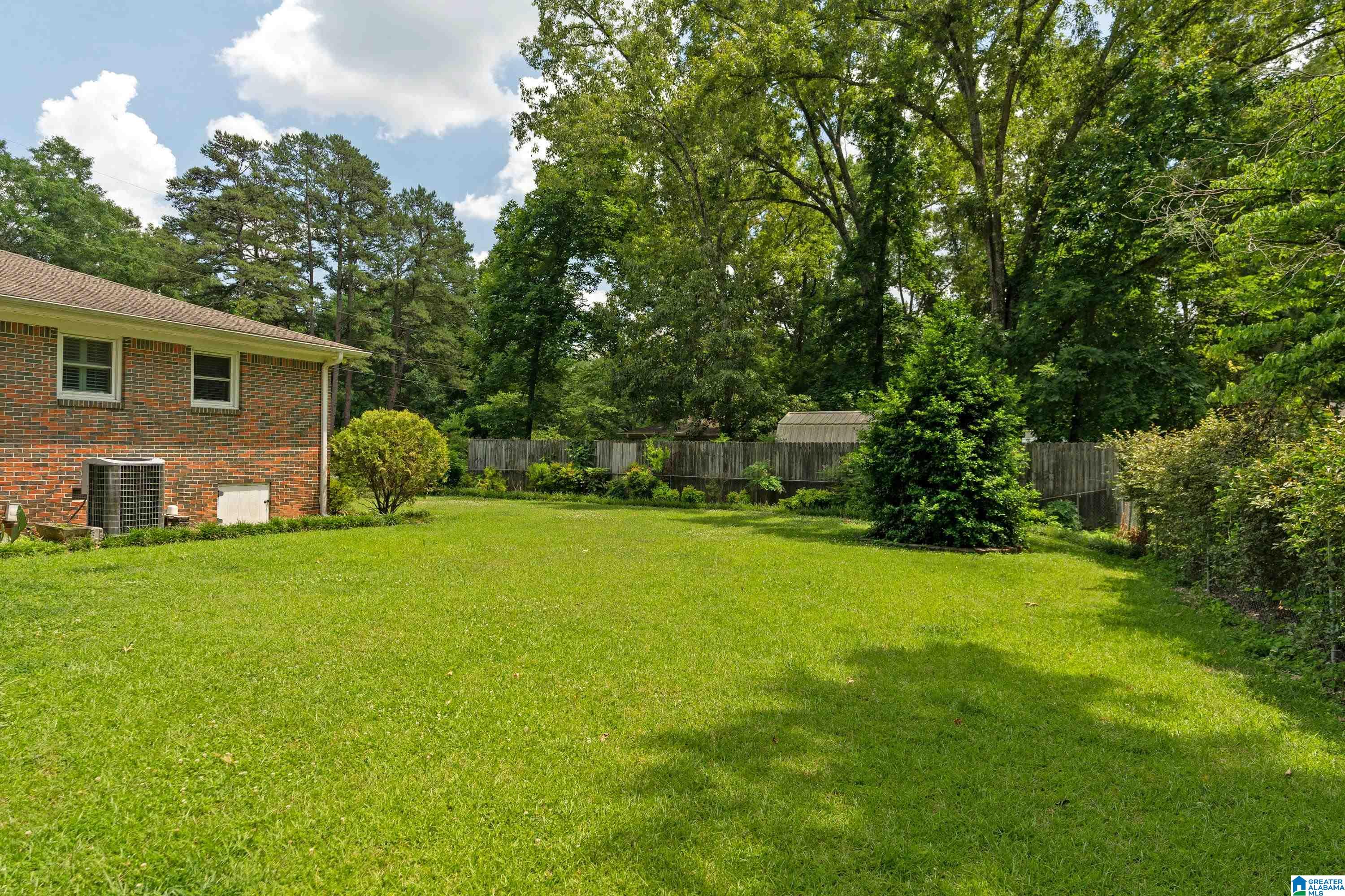329 11th Street Northwest Alabaster, AL 35007 - Photo 25 of 27