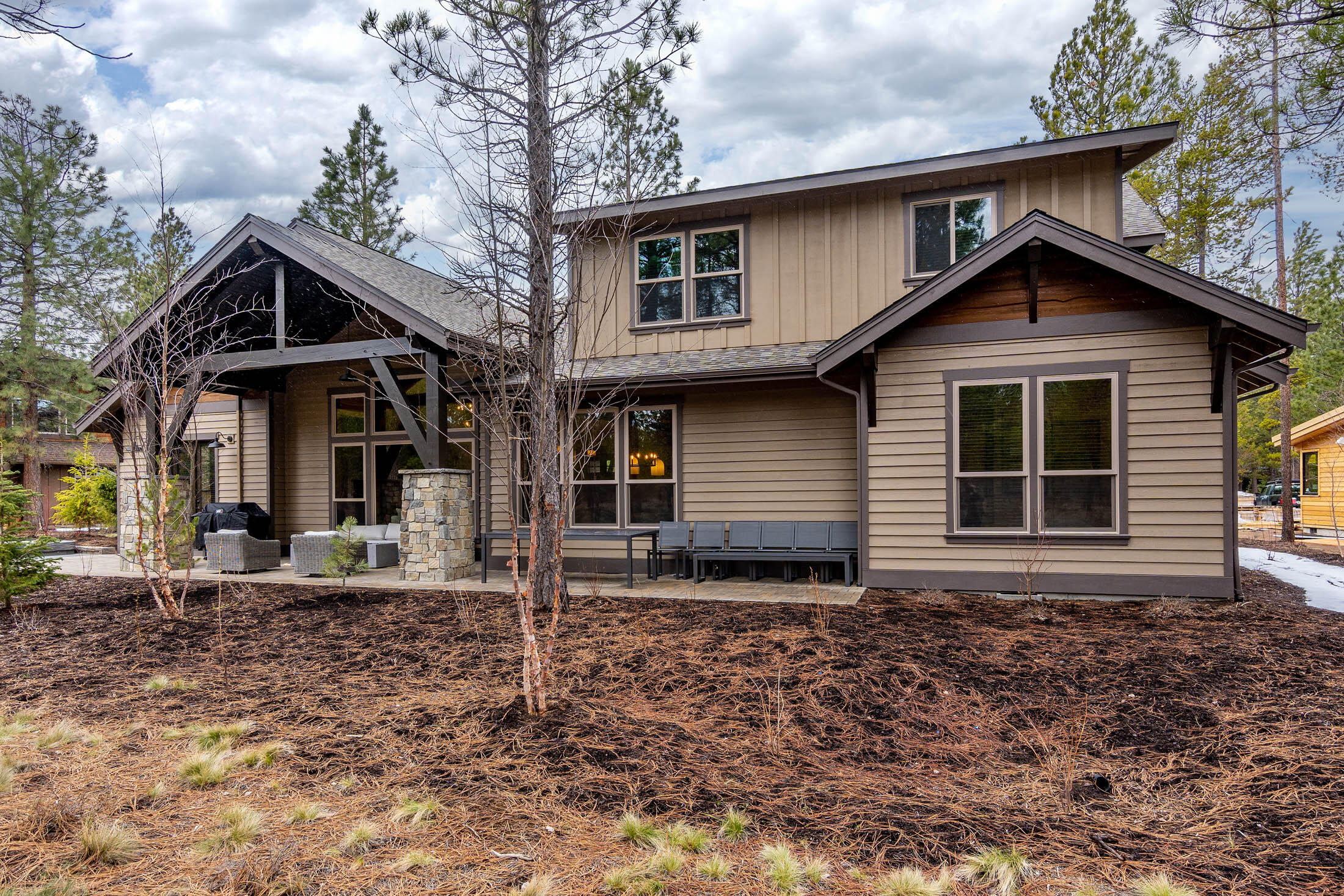 56887 Dancing Rock Loop, Unit 15B Bend, OR 97707 - Photo 6 of 40 56887 Dancing Rock Loop b_0015 copy