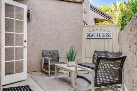 $1,599,999 | 247 Calliope Street, Laguna Beach, CA 92651