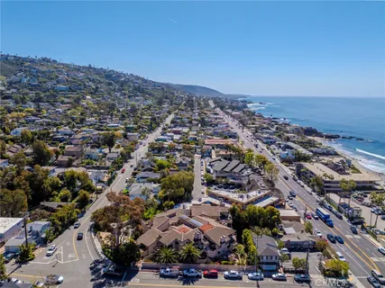 $1,599,999 | 247 Calliope Street, Laguna Beach, CA 92651