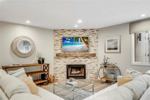 $1,599,999 | 247 Calliope Street, Laguna Beach, CA 92651