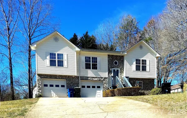 a front view of house with yard