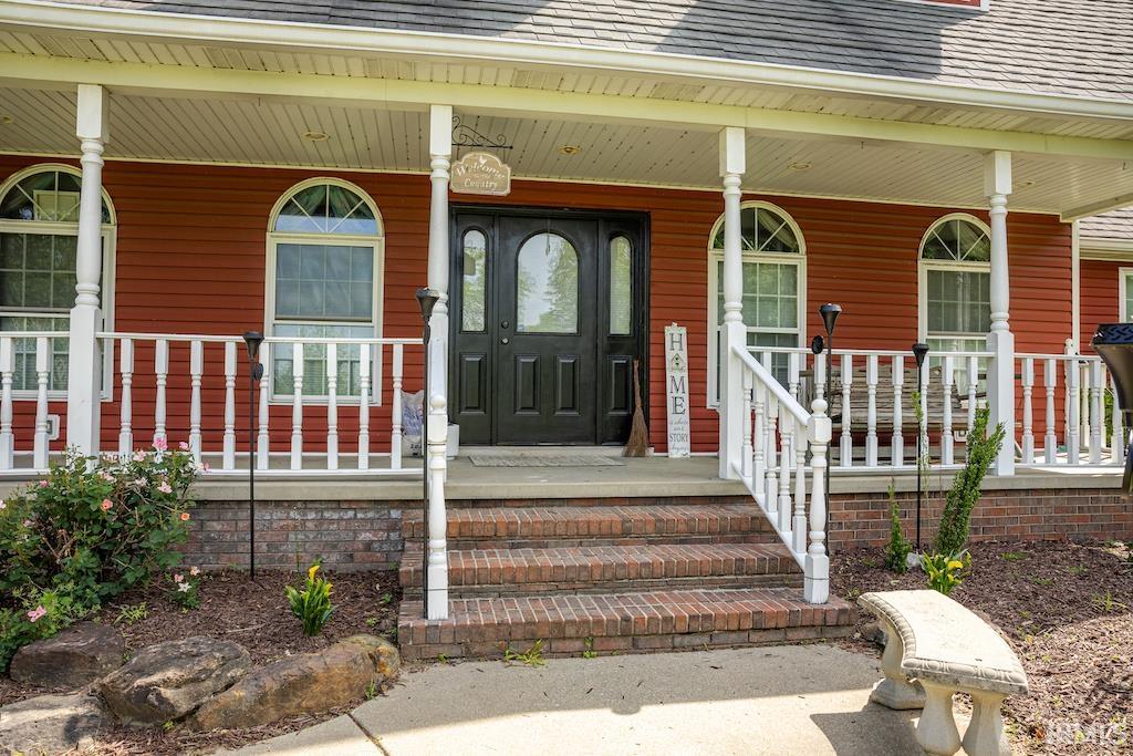 8404 South Althoff Road Vincennes, IN 47591 - Photo 3 of 32