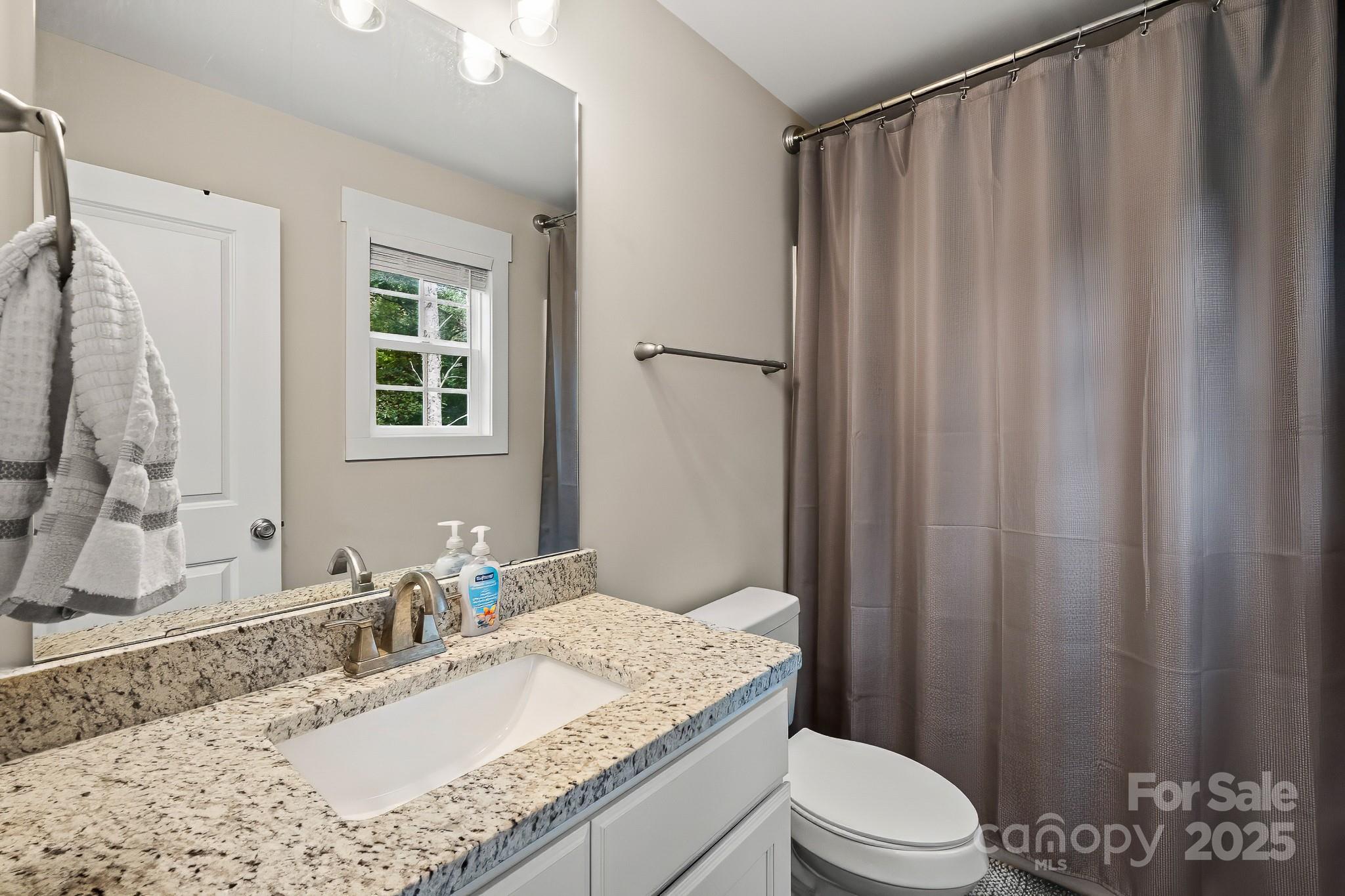 508 Queens Road Gastonia, NC 28052 - Photo 13 of 20 Gallery Image 13