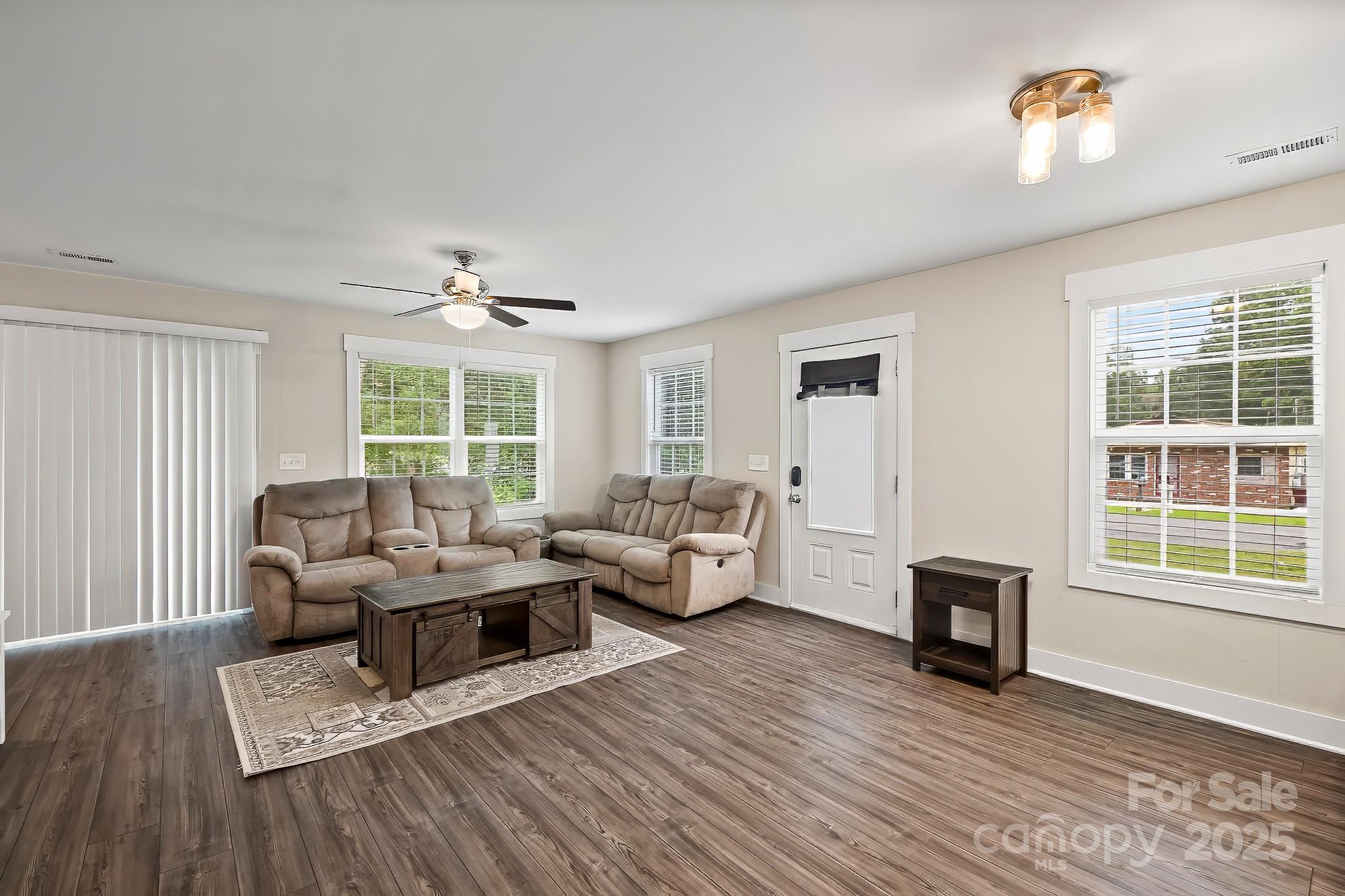 508 Queens Road Gastonia, NC 28052 - Photo 8 of 20 Gallery Image 8