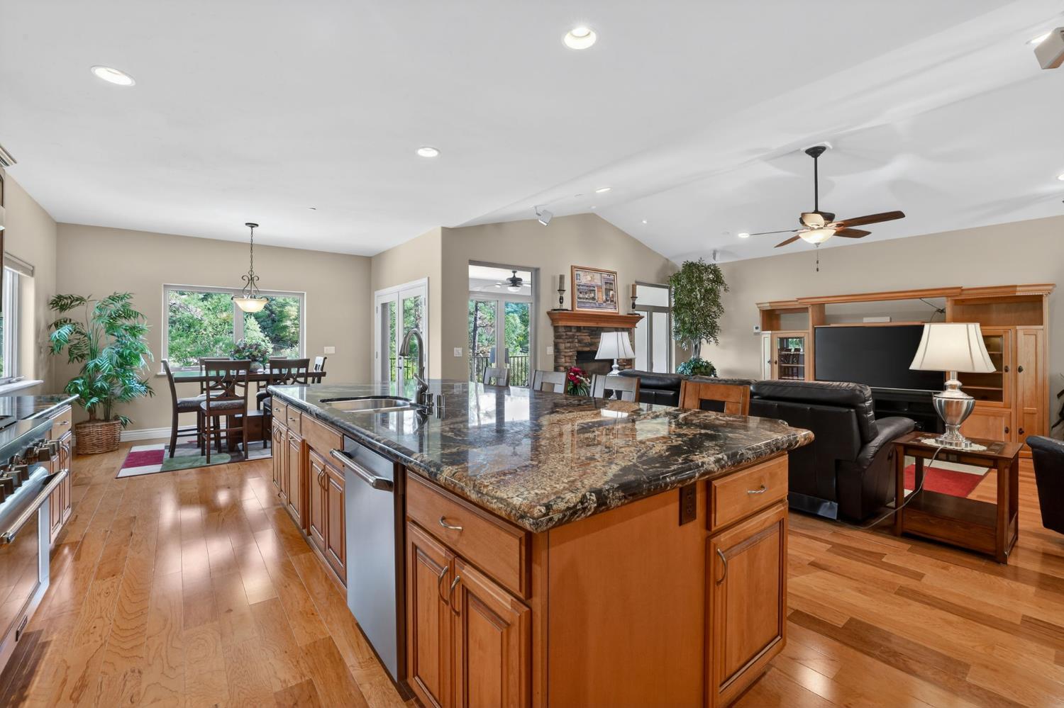 4554 Cross Creek Road Cool, CA 95614 - Photo 22 of 92