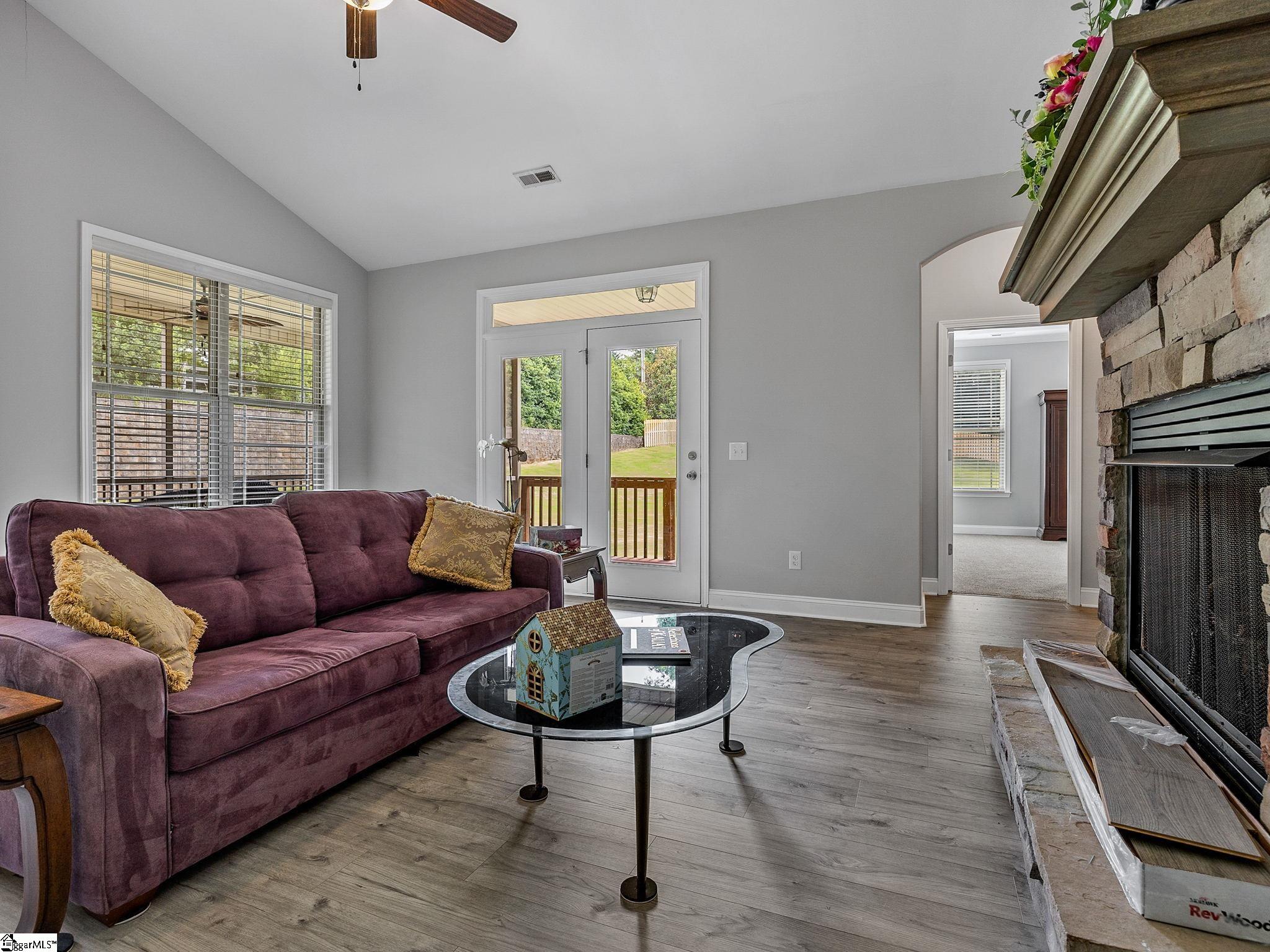 1 Amber Oaks Drive Greer, SC 29651 - Photo 6 of 32