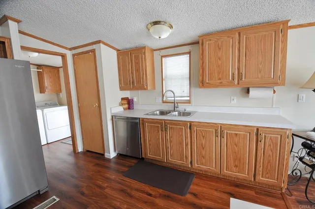 $228,000 | 1351 Pepper Drive, Unit SPC 12, El Cajon, CA 92021