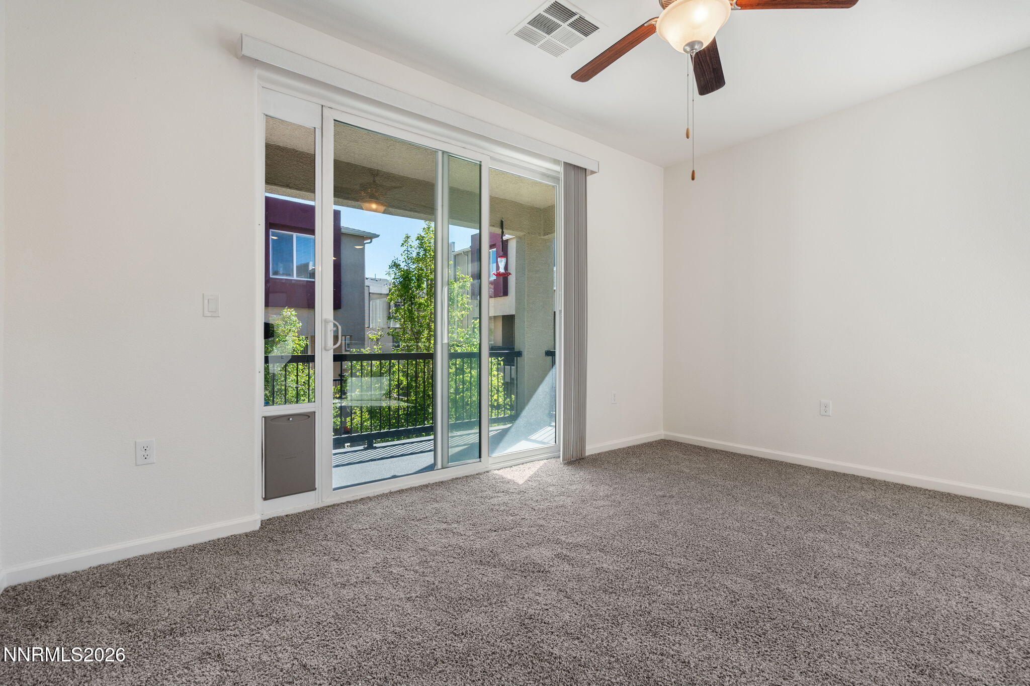 3040 Sterling Ridge Circle Sparks, NV 89431 - Photo 6 of 29 9-web-or-mls-DSC00418