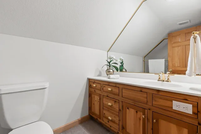 $3,799,000 | 6060 Ridge Road, Shorewood, MN 55331