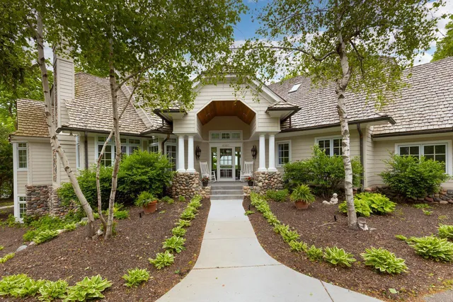 $3,799,000 | 6060 Ridge Road, Shorewood, MN 55331