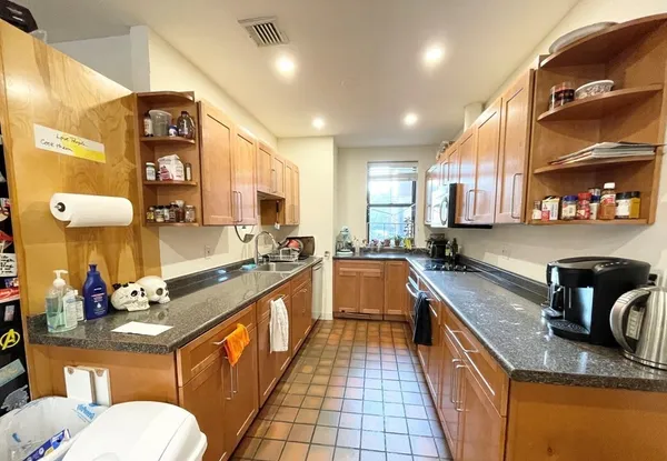 $6,600 | 96 Gainsborough Street, Unit 103W, Boston, MA 02115