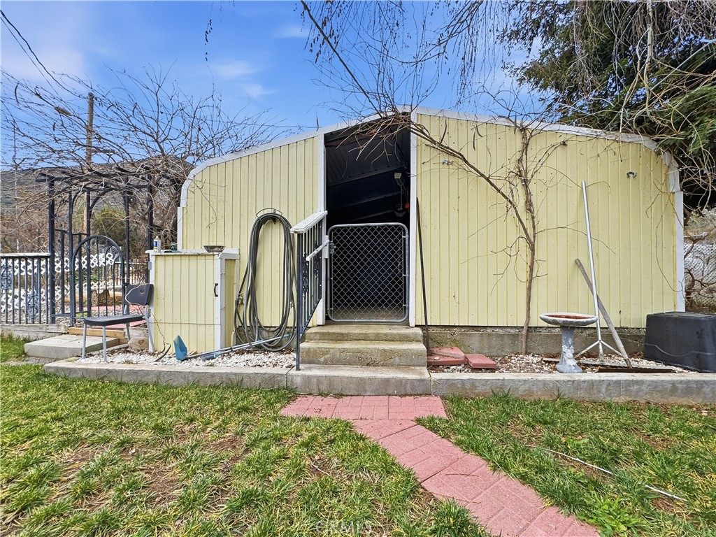 340 Rocky Road Bodfish, CA 93205 - Photo 33 of 36