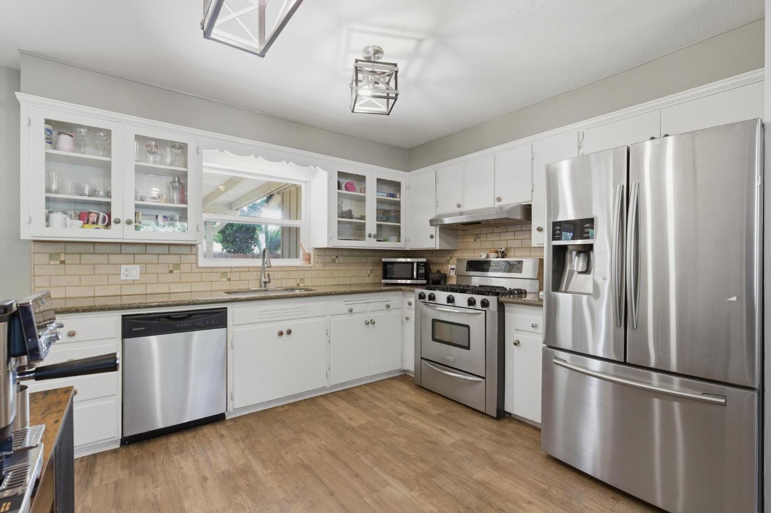 930 Jones Road Yuba City, CA 95991 - Photo 8 of 36