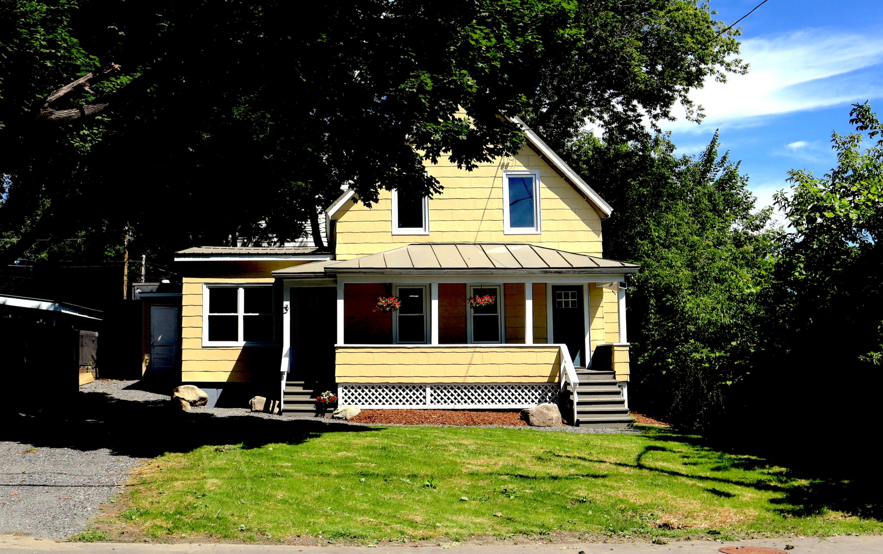 3 Redington Street Waterville, ME 04901 - Photo 2 of 14 Front2