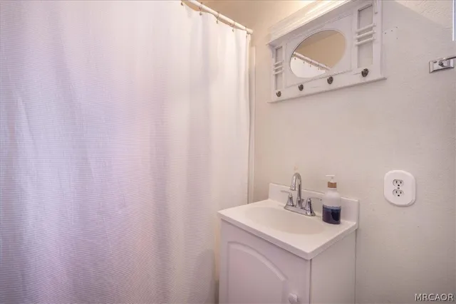 $285,000 | 417 Spruce Lane, Sugarloaf, CA 92386