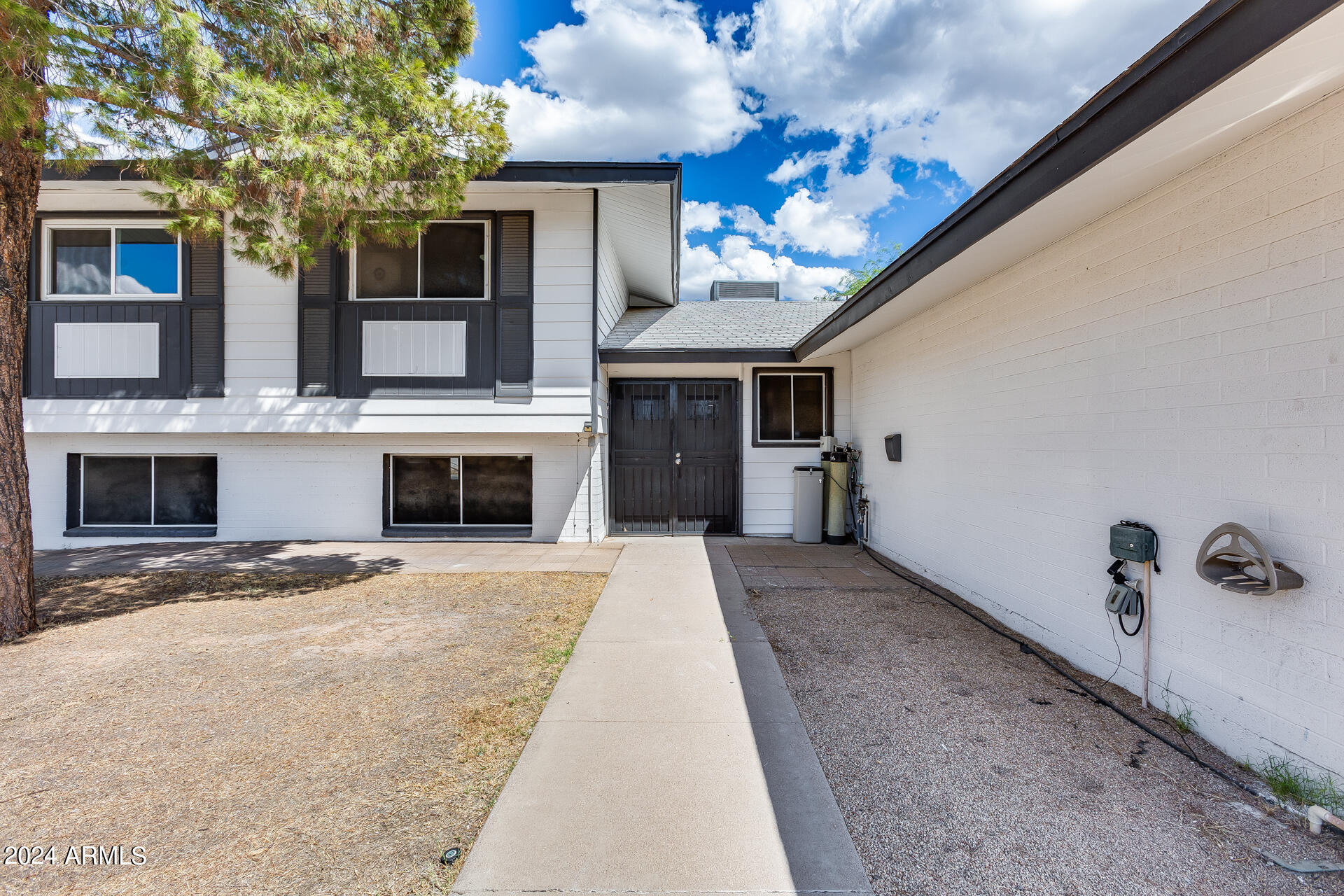 3442 West Redfield Road Phoenix, AZ 85053 - Photo 9 of 80 Gallery Image 9