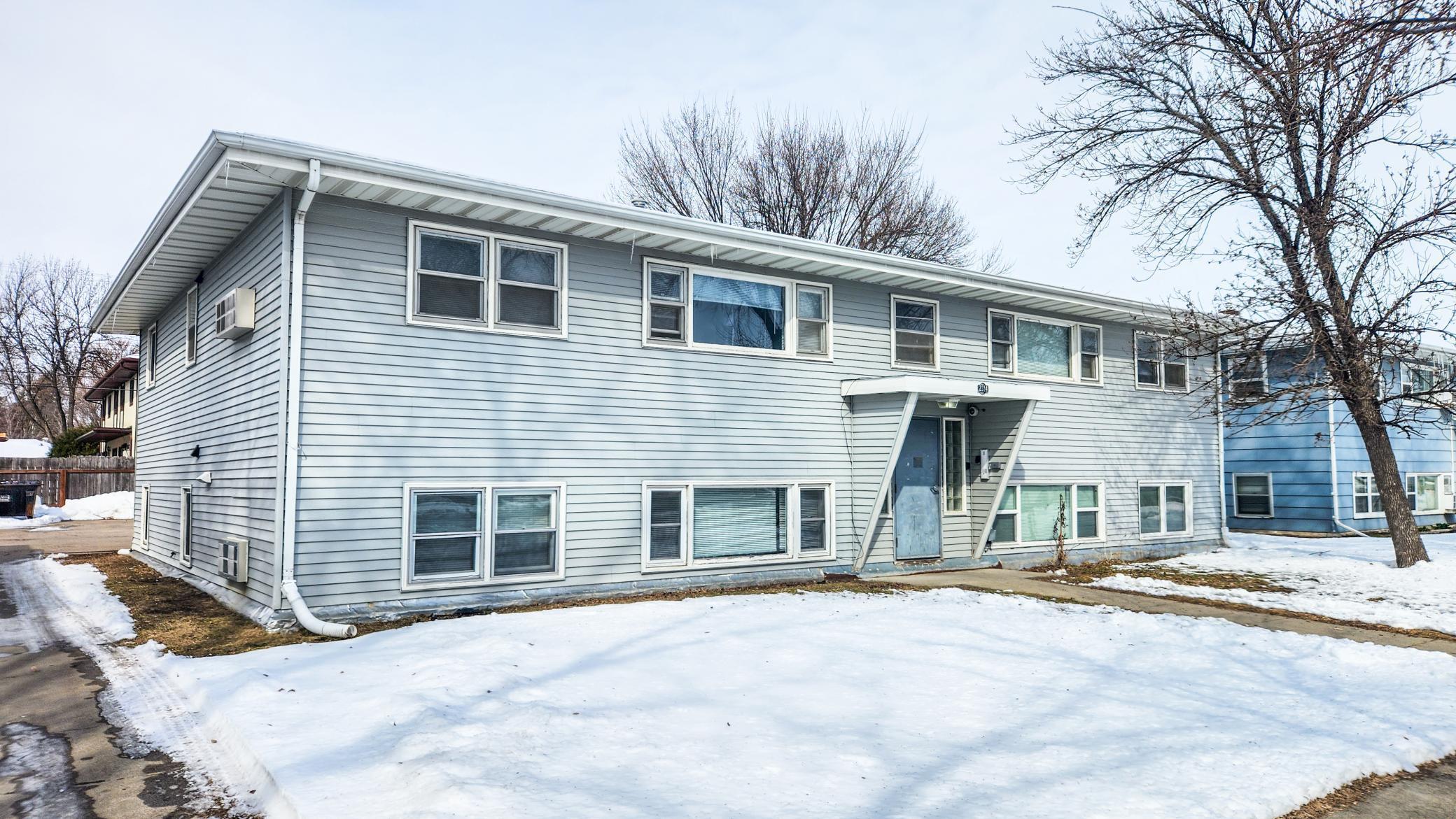 2814 8th Street North Fargo, ND 58102 - Photo 3 of 17