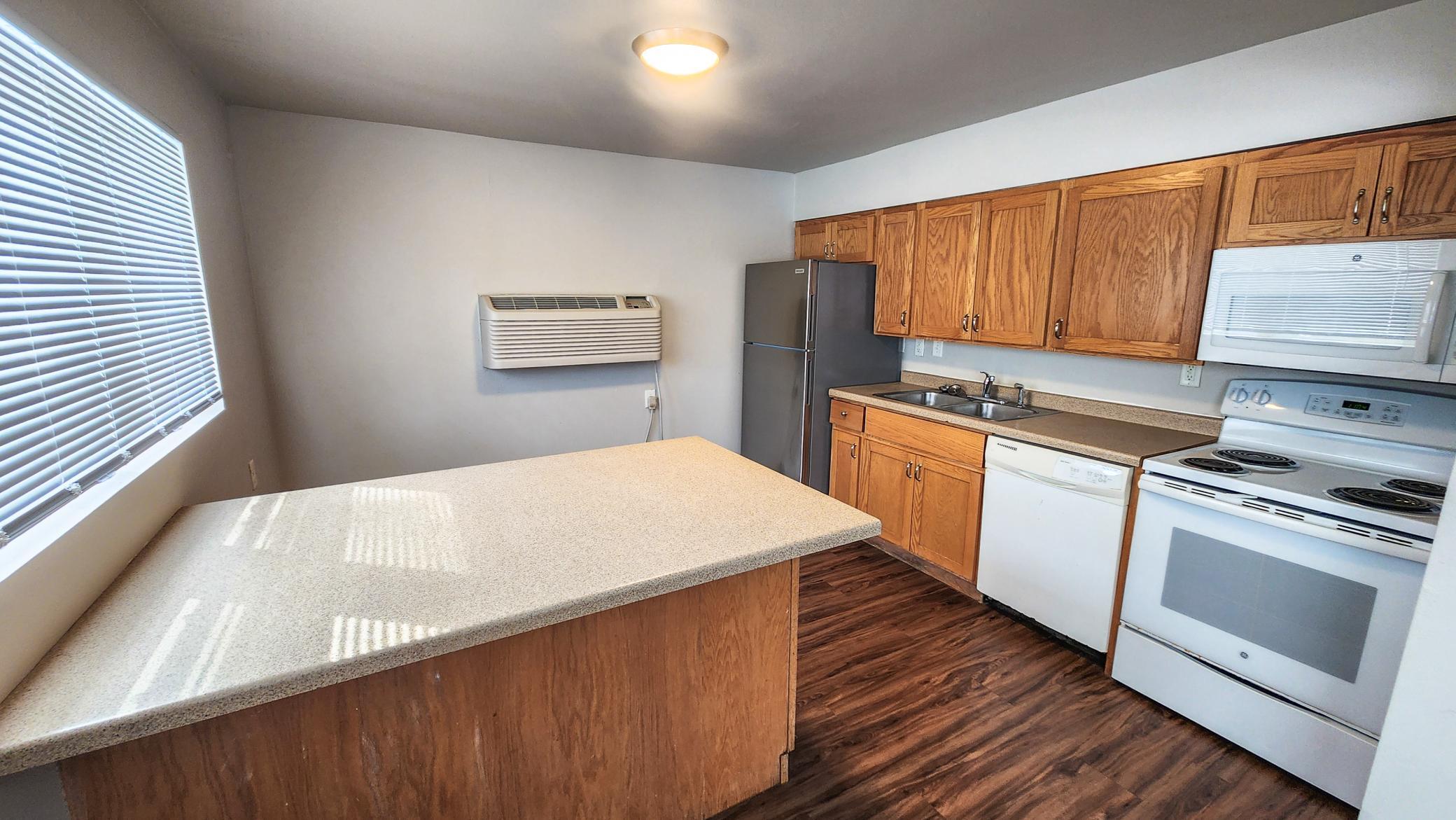 2814 8th Street North Fargo, ND 58102 - Photo 4 of 17