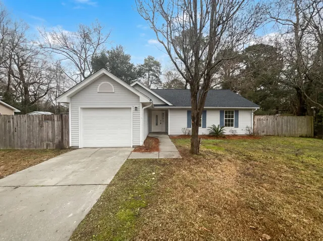 $300,000 | 336 Price Street, Goose Creek, SC 29445