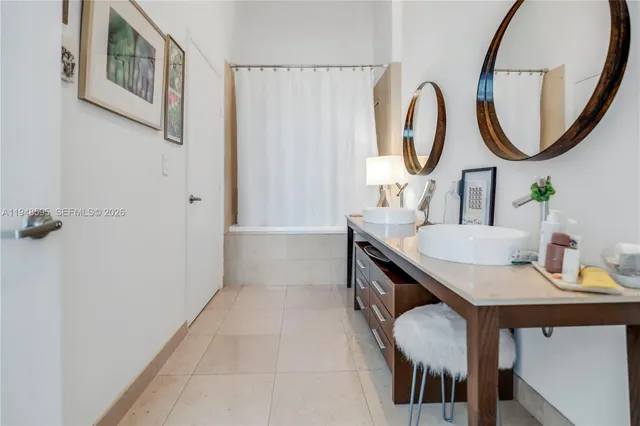 $639,000 | 465 Brickell Avenue, Unit 4106, Miami, FL 33131