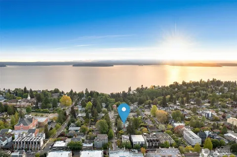 $994,900 | 4326 Southwest Mills Street, Seattle, WA 98136