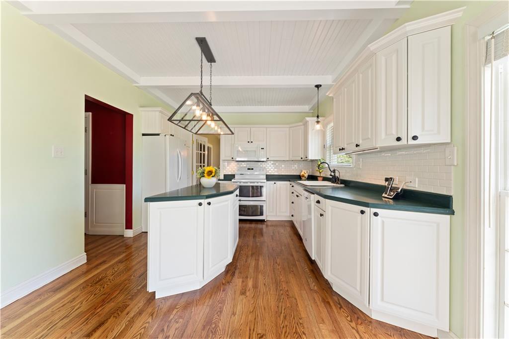 98 Red Fox Road Washington, PA 15301 - Photo 6 of 24