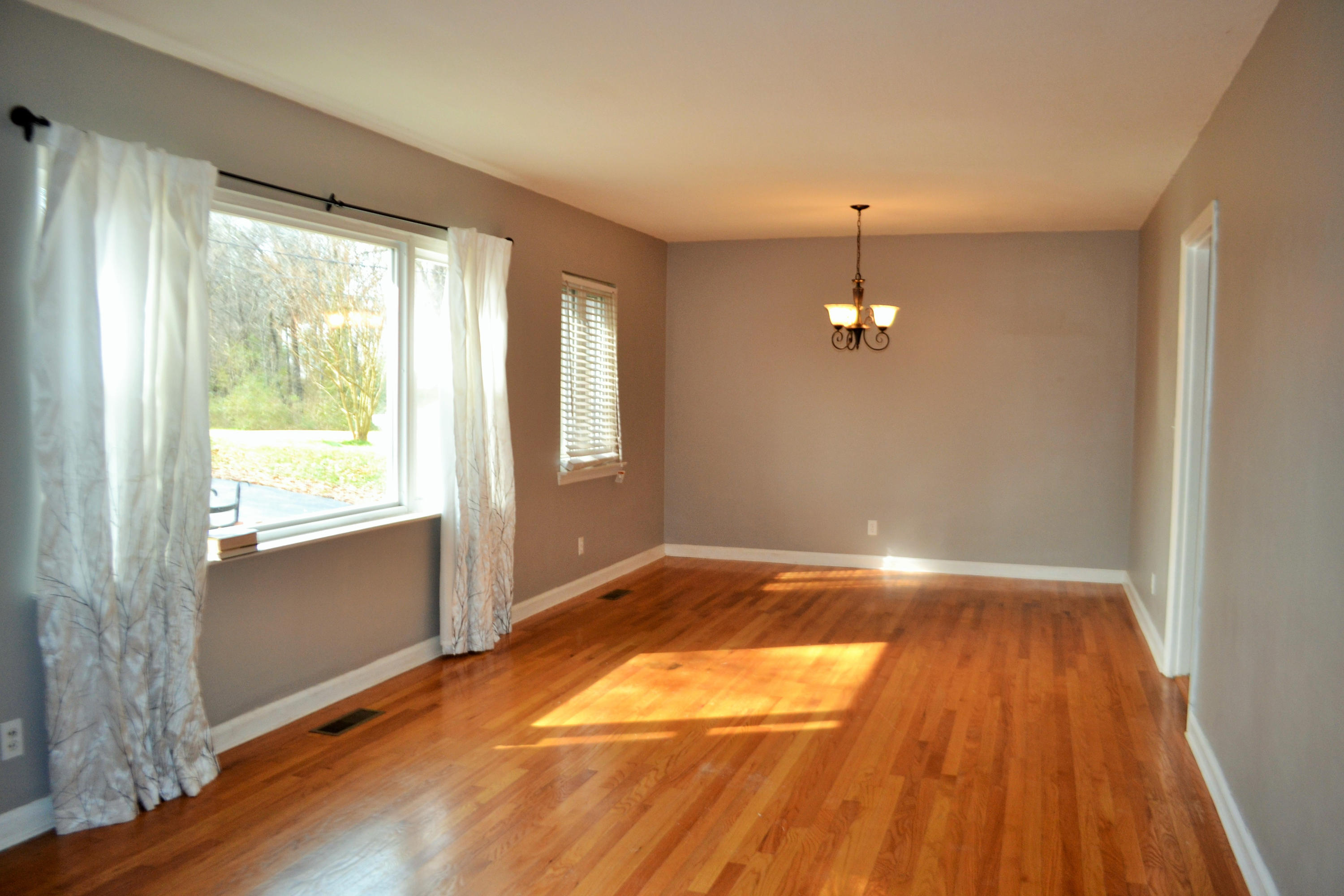 539 Mauldeth Road Chattanooga, TN 37415 - Photo 5 of 20 DSC_0422 (2)