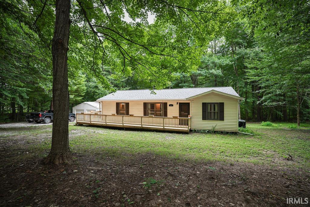 3896 East Dora Road Bloomington, IN 47408 - Photo 1 of 36 Gallery Image 1