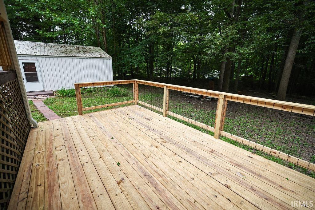 3896 East Dora Road Bloomington, IN 47408 - Photo 10 of 36 Gallery Image 10