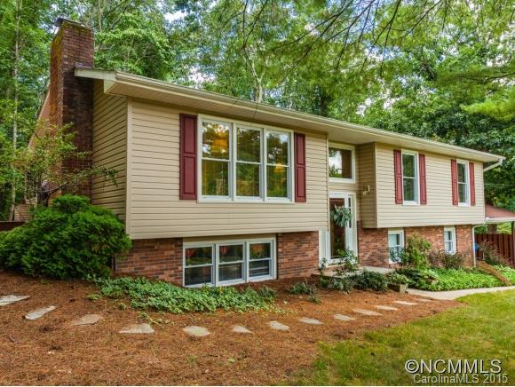 106 Lovers Loop Road Asheville, NC 28803 - Photo 1 of 24 Gallery Image 1