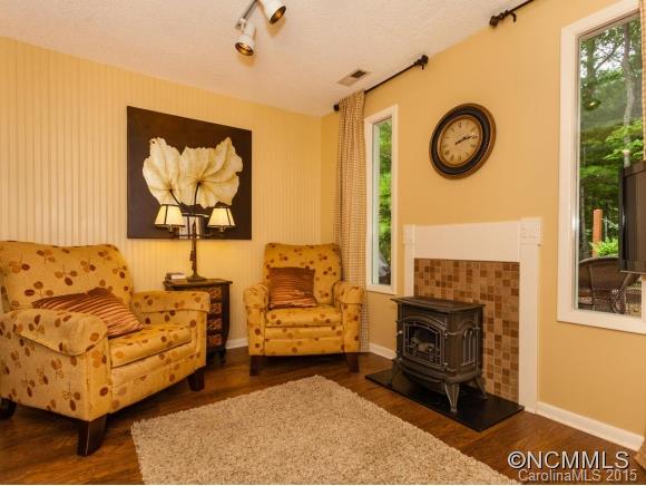 106 Lovers Loop Road Asheville, NC 28803 - Photo 12 of 24 Gallery Image 12