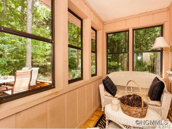 106 Lovers Loop Road Asheville, NC 28803 - Photo 13 of 24 Gallery Image 13