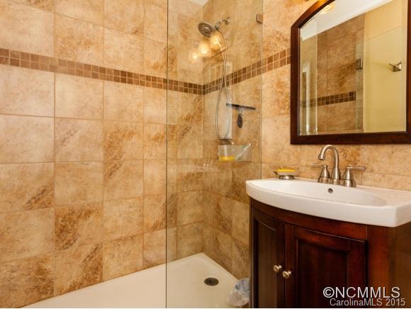 106 Lovers Loop Road Asheville, NC 28803 - Photo 15 of 24 Gallery Image 15