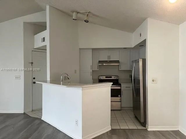 $2,300 | 12430 Vista Isles Drive, Unit 1322, Sunrise, FL 33325