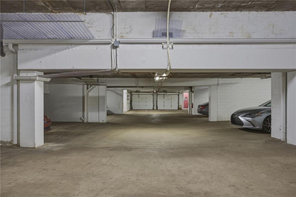 5535 Forbes Avenue, Unit E Pittsburgh, PA 15217 - Photo 40 of 50 a view of a car garage